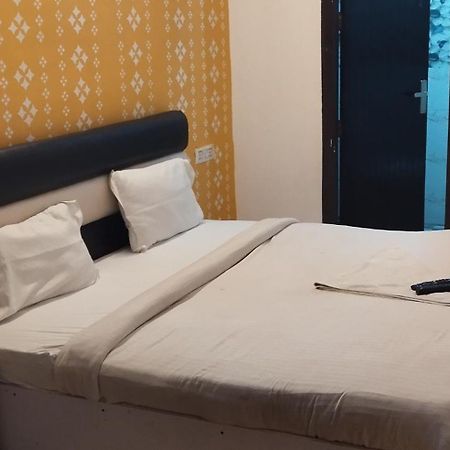 Elite Hotels Нью-Дели Экстерьер фото