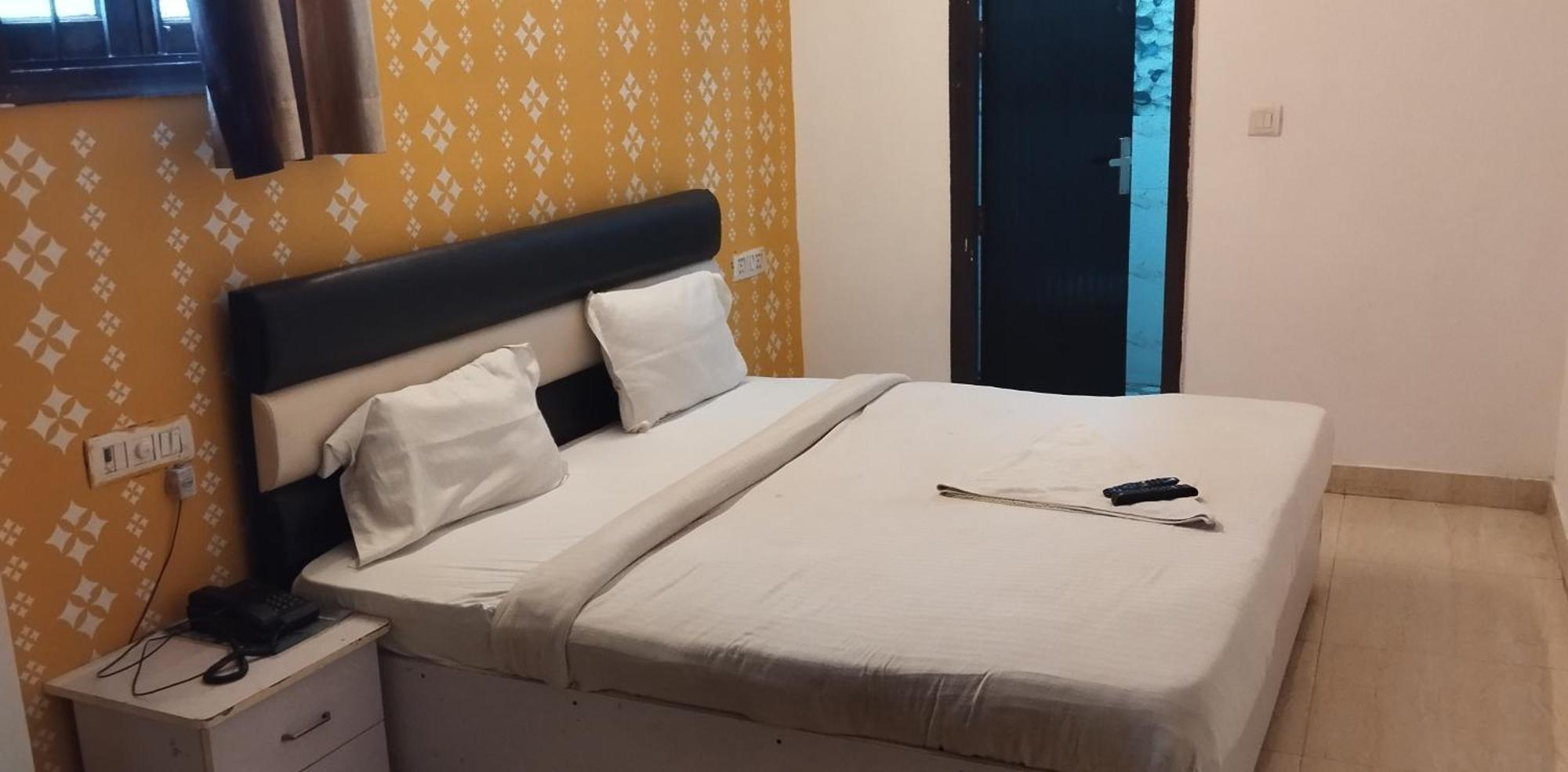 Elite Hotels Нью-Дели Экстерьер фото